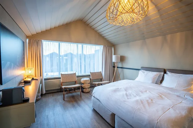 غرفة سوبيريور بسرير كينج، The Hill Hotel at Fludir 1/7