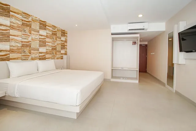 غرفة تنفيذية بسرير كينج، Dafam Resort Belitung 1/3