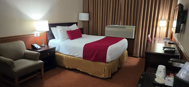 غرفة قياسية بسرير كوين لذوي الإعاقة، SureStay by Best Western Richmond Vancouver Airport 2/3