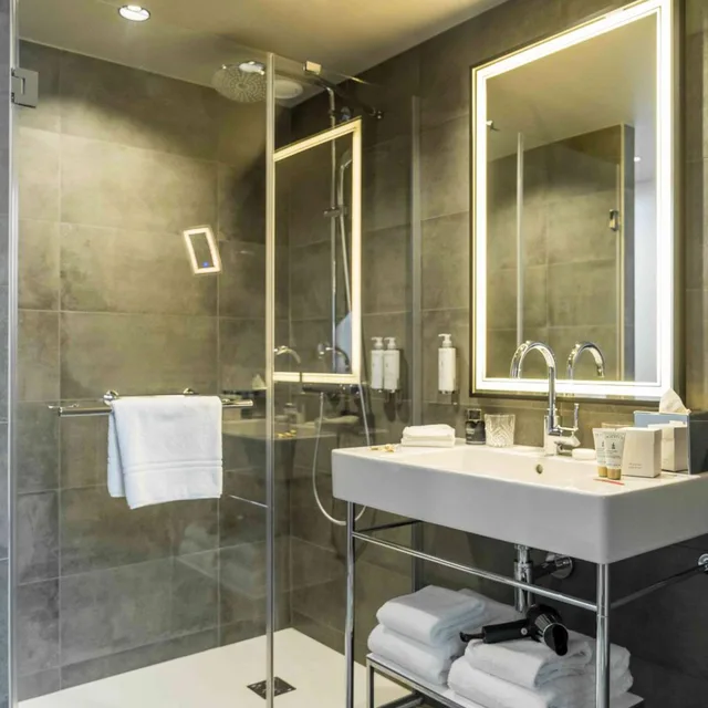 1 Bedroom, Suite, King Bed, Dolce by Wyndham Versailles - Domaine du Montcel 5/7