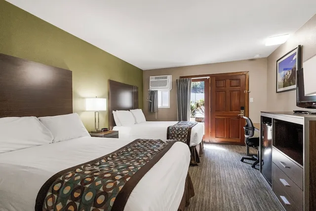 غرفة بسريرين مزدوجين، Heritage Inn Yosemite Sonora Formerly Inns of California Sonora 1/4