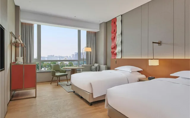غرفة تنفيذية بسريرين منفصلين، DoubleTree by Hilton Jiangxi Fuzhou 2/3
