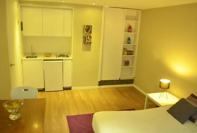 شقة سوبيريور، Hotel Living 55 3/4