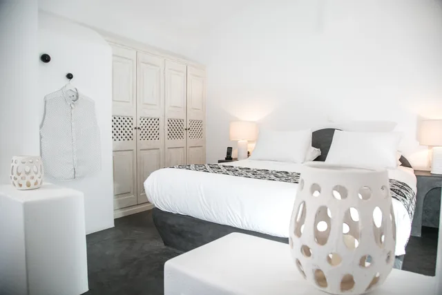 2 Bedrooms, Ocean Breeze, Villa, Partial Sea View, Shared Pool, White Pearl Villas 1/1