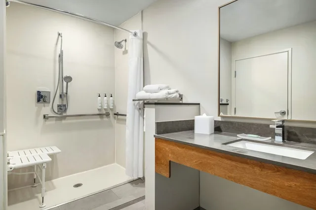 غرفة بسرير كينج، Fairfield Inn & Suites by Marriott San Antonio Medical Center 7/10