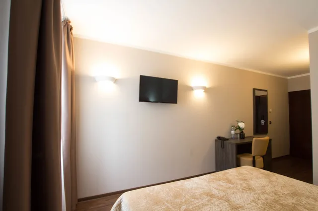 غرفة قياسية بسرير مزدوج، Hotel Delta am Potsdamer Platz 4/10