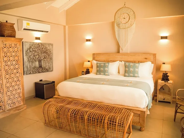 غرفة سوبيريور ثلاثية بإطلالة على الحديقة والبحر، The Providence Hotel Boutique 4/8