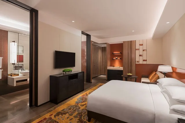 غرفة غراند كلوب بسرير كينج بإطلالة على النهر، Grand Hyatt Changsha 1/3