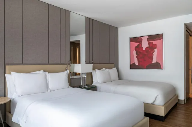 غرفة رباعية بسريرين مزدوجين، Medellin Marriott Hotel 2/8