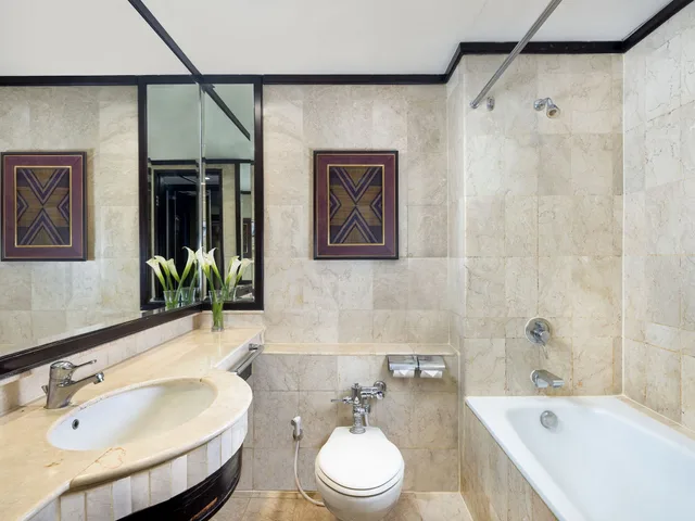 غرفة ديلوكس بسرير كوين بإطلالة على المدينة بغرفة نوم واحدة، Hotel Ciputra Semarang managed by Swiss-Belhotel International 7/7
