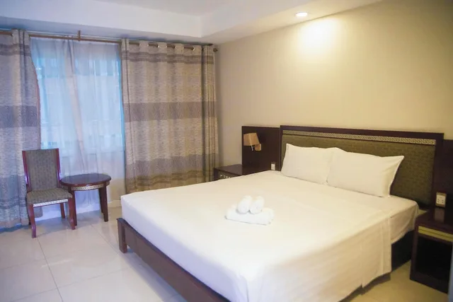 غرفة قياسية بسرير مزدوج، One World Hotel 1/2