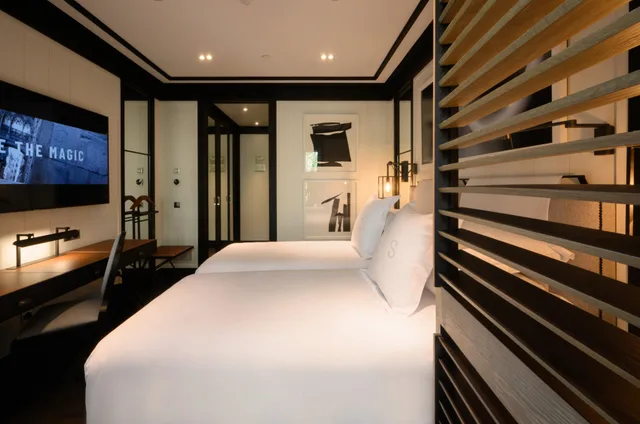house، Seventy Barcelona 1/3