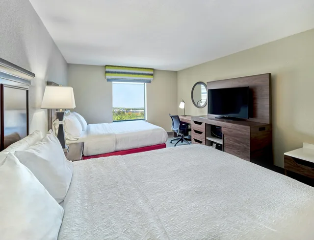 غرفة بسريرين كوين، HAMPTON INN OMAHA MIDTOWN-AKSARBEN AREA 2/6