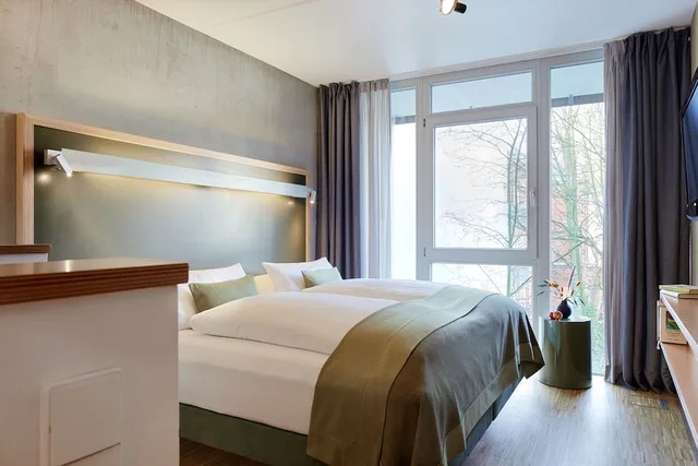 جناح جونيور بسرير كوين مع أريكة، Hotel Wedina An Der Alster 4/6