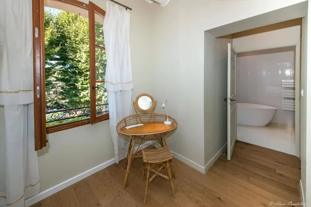 Signature, Twin Beds, Domaine Cie 6/8