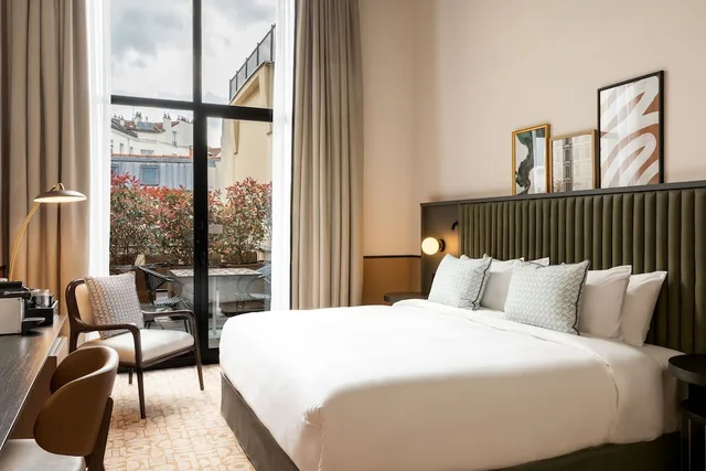 غرفة ديلوكس بسرير كينج بشرفة، Le Parchamp, Paris Boulogne, a Tribute Portfolio Hotel 2/5