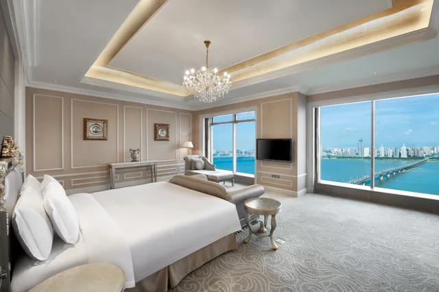 جناح رئاسي للمدخنين، Crowne Plaza Nanchang Riverside 1/2