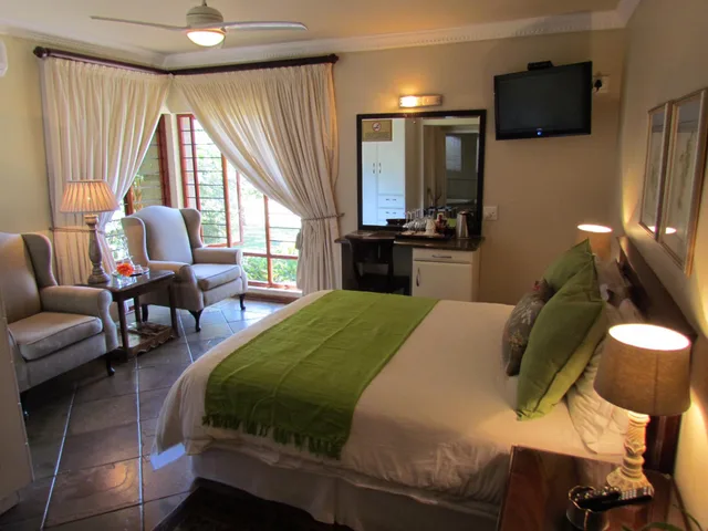 غرفة ديلوكس بسرير مزدوج، Matumi Golf Lodge 2/3