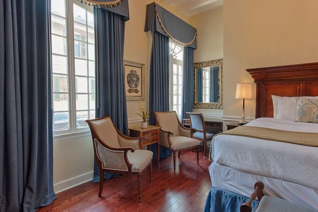 غرفة بريميوم بسرير كينج، Hotel St Pierre French Quarter 2/10