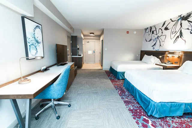 غرفة بسريرين كوين لذوي الإعاقة، HILTON GARDEN INN FAIRFAX 3/8