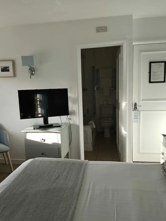 غرفة قياسية بسرير مزدوج، The Lugger Hotel 6/9