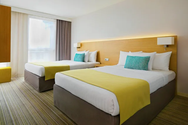 جناح جونيور بسريرين كوين مع أريكة، Courtyard Montpellier 2/7