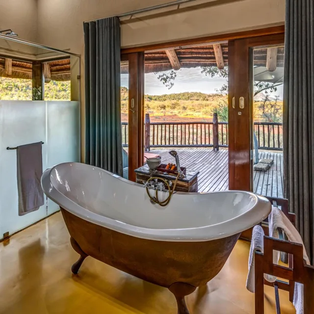 جناح بمسبح خاص، Etali Safari Lodge 6/8