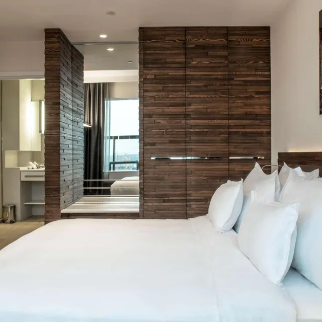 جناح بشرفة، Radisson Collection Hotel Old Mill Belgrade 3/8