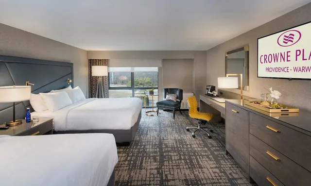 Standard, 2 Queen Beds, Accessible, Crowne Plaza Hotel Providence Warwick 1/3