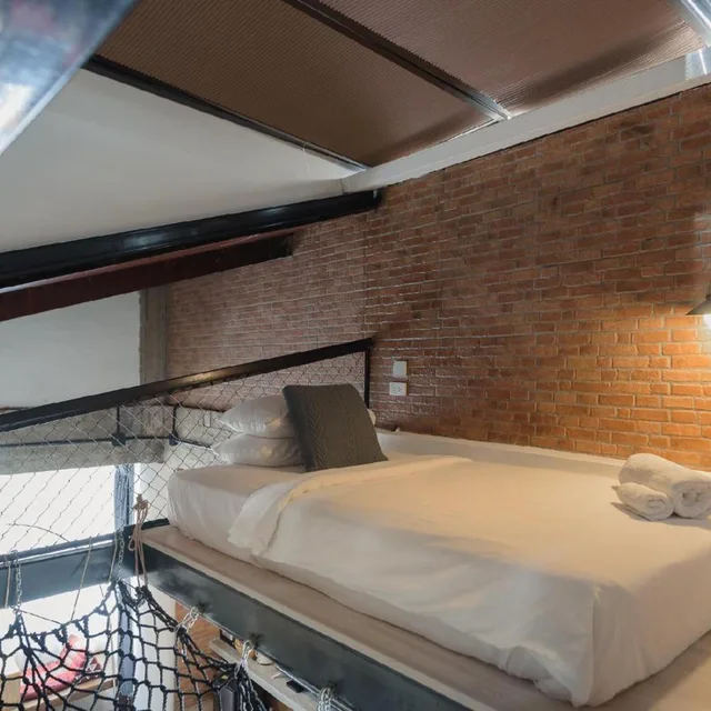 جناح دوبلكس، Yolo Bangkok Boutique Hotel 10/10