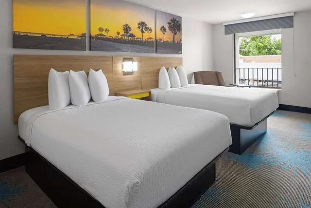 Room, 2 Double Beds, Accessible, Days Inn By Wyndham Ladson Summerville Charleston 2/8