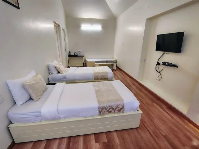 غرفة عائلية بسرير كينج وسريرين منفصلين بغرفة نوم واحدة، Delightz Inn Tiger Hill Resorts 4/10