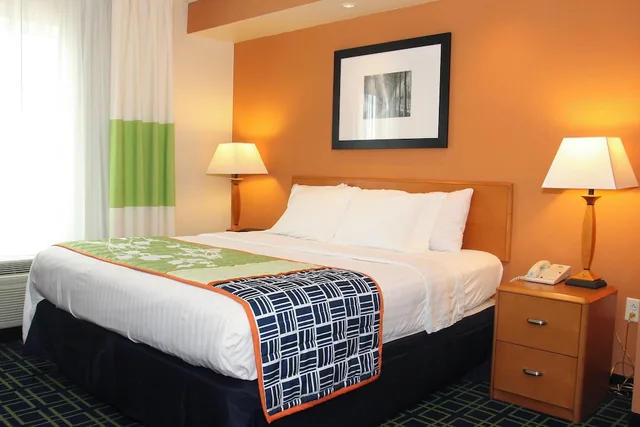 غرفة بسرير كينج، Fairfield Inn And Suites Marion 4/8