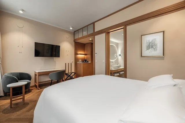 Comfort, Superior, Queen Bed, Grand Hotel Union Eurostars (ex Grand Hotel Union) 4/7
