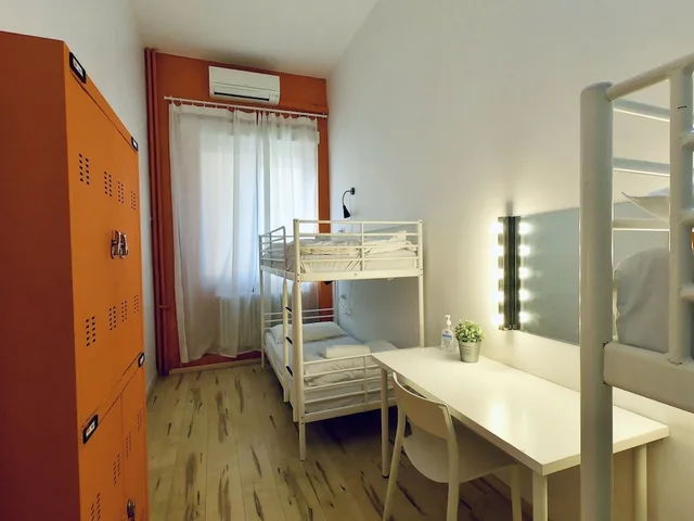 Female Dorm, Female Only، QUO Milano 9/10