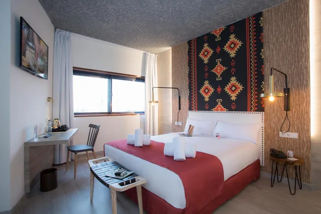 جناح بسرير مزدوج بشرفة، Casual Inca Porto 6/10