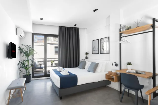 جناح جونيور، Pame House 1/1