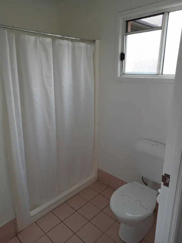 Room, Twin Beds, Accessible, Outback Motel Mt Isa 7/10