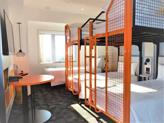 غرفة سوبيريور بسرير فردي وأسرّة بطابقين، Ibis Styles Tokyo Bay 8/9