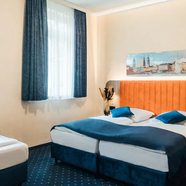 غرفة ثلاثية، Centrum Hotel Commerz am Bhf Hamburg Altona 6/10