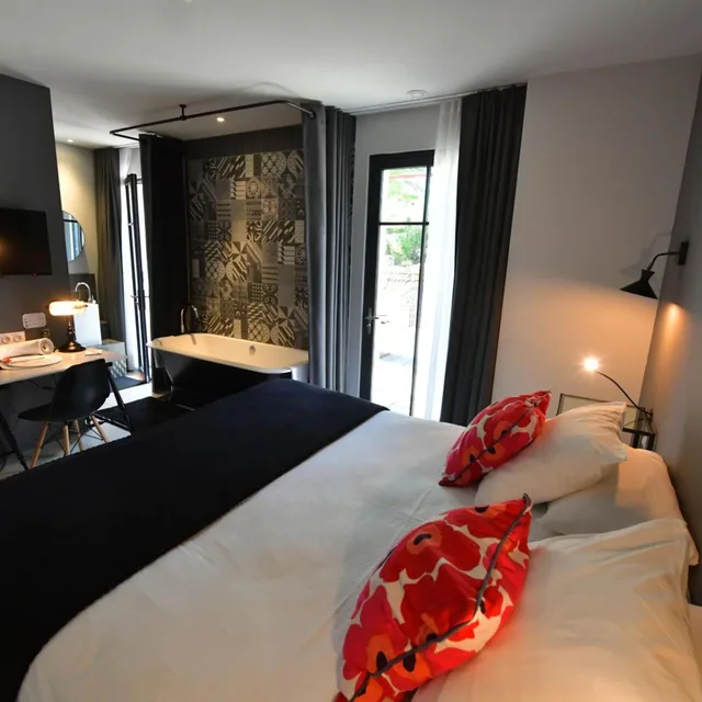 غرفة بريميوم بسرير مزدوج، Pont Levis Hôtel By Franck Putelat 8/10