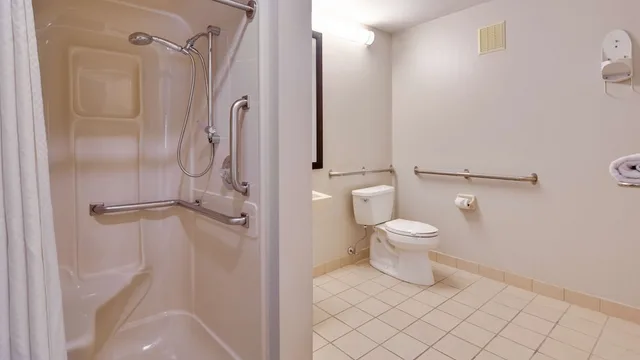 غرفة قياسية بسرير كوين لذوي الإعاقة، Best Western Clermont 5/5