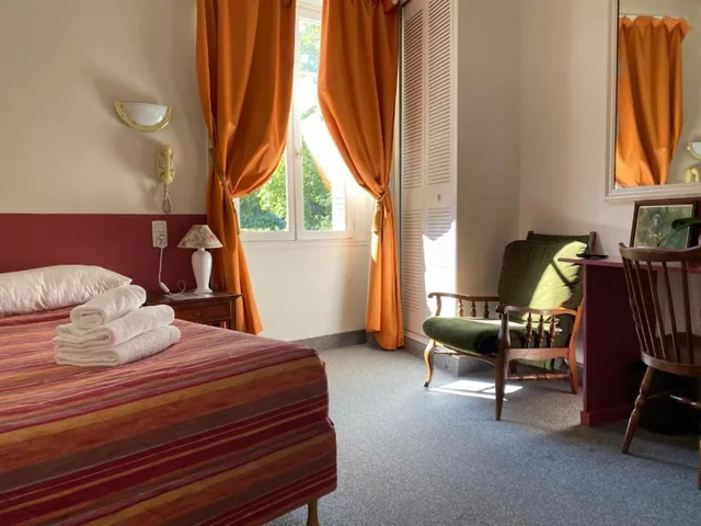 غرفة اقتصادية بسرير مزدوج، Hotel France Et De Guise 1/2