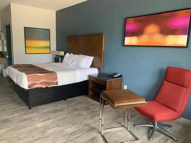 غرفة بسرير كينج للمدخنين، Best Western Magnolia 3/10
