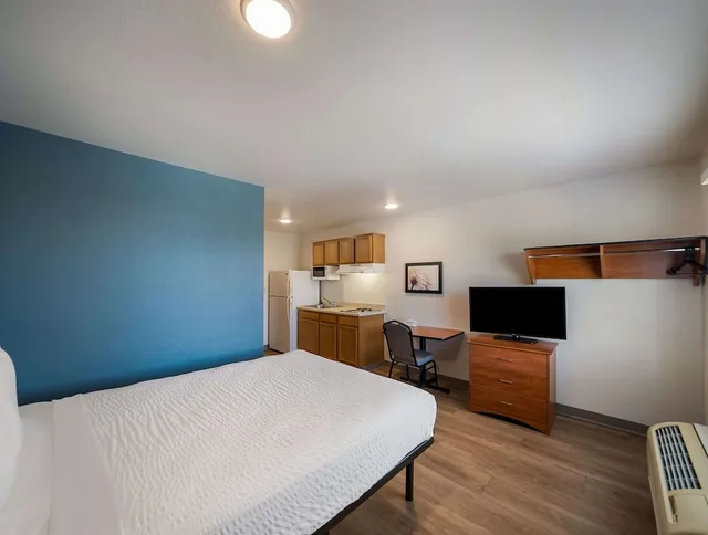 غرفة بسرير كوين، Woodspring Suites Fort Worth Trophy Club 3/5
