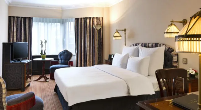 غرفة كلاسيكية مفردة، Hotel Barsey By Warwick 2/2
