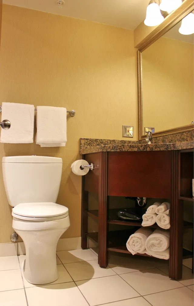 غرفة قياسية بسرير كوين، Prestige Vernon Lodge And Conference Centre 3/3