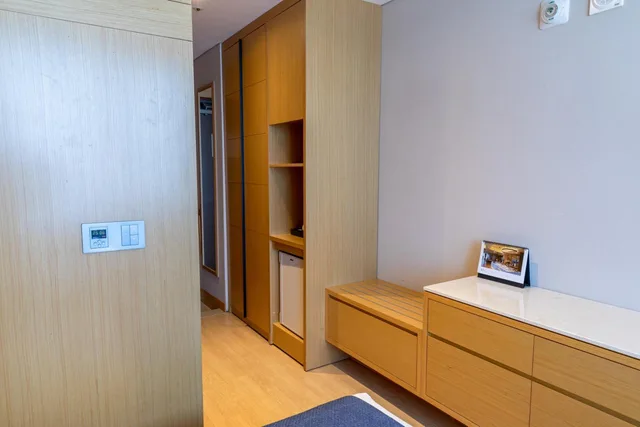 غرفة قياسية بسريرين منفصلين، Hotel Lacky Gwangyang 3/7
