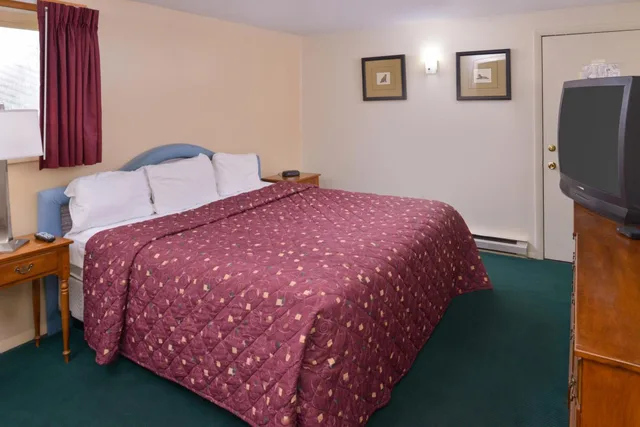 جناح بغرفة نوم واحدة، Red Carpet Inn Pulaski 2/5