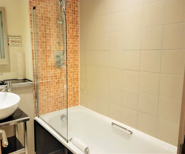 شقة ثلاثية، Grand Plaza Serviced Apartments 4/6
